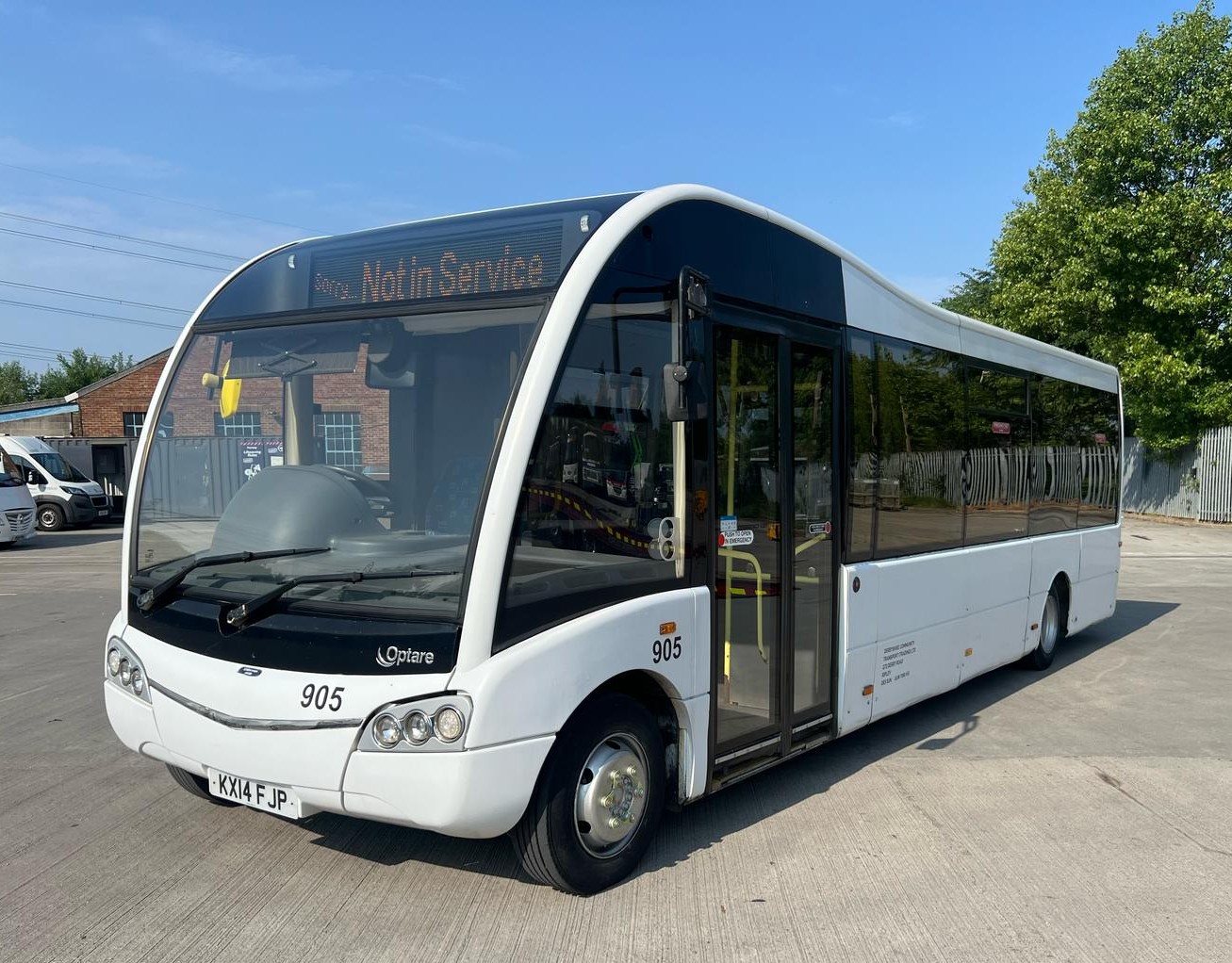 Optare Solo SR. 9m 32 seats.